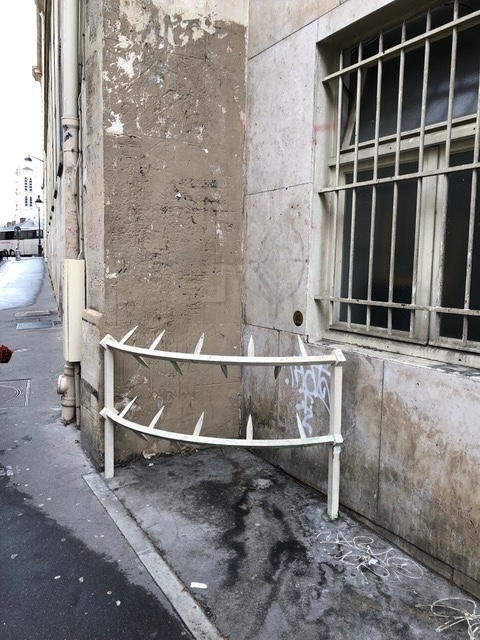 Soutenance de Joffrey Paillard : « Dispositifs spatiaux de la “ville hostile” et tactiques de résistance urbaine : marges, situations, interstices » Soutenance de Joffrey Paillard : « Dispositifs spatiaux de la “ville hostile” et tactiques de résistance urbaine : marges, situations, interstices »
